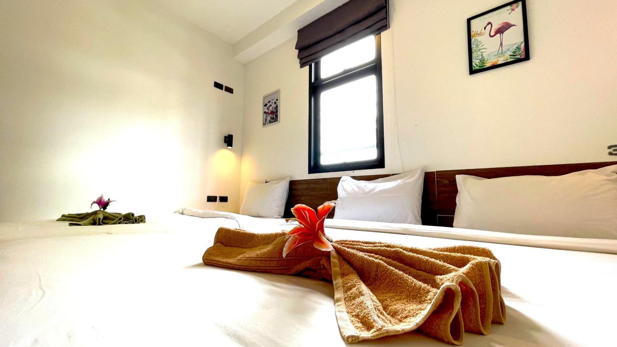 Rockstar Beach Apartments Strand Bang Rak Exterior foto
